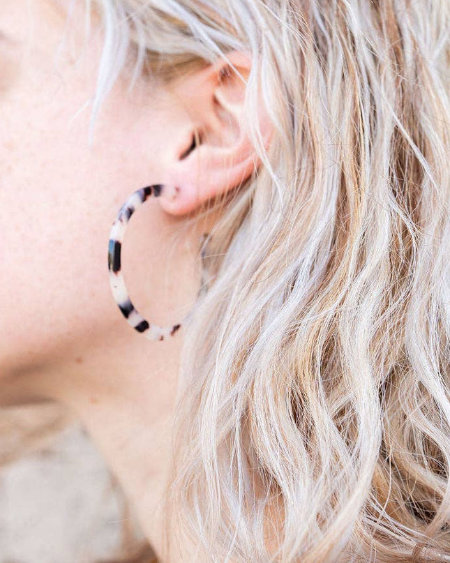 Blonde Tortoise Cameron Hoops