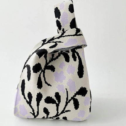 Knitted bag with floral pattern