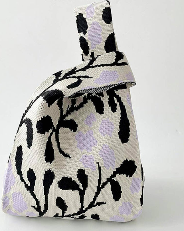 Knitted bag with floral pattern
