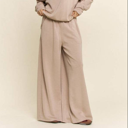 Beige Mixed Media Lounge Pant
