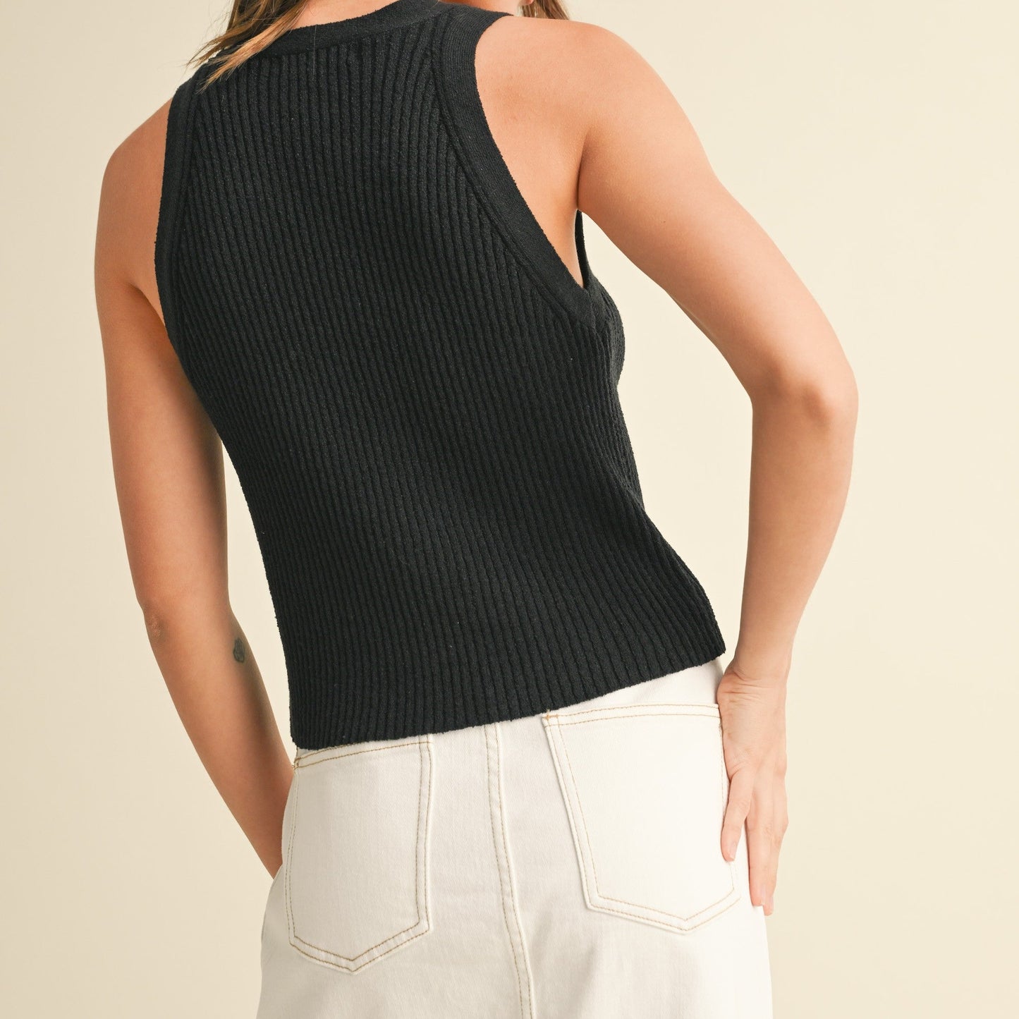 Black Buttondown Ribbed V-neck Knitted Top