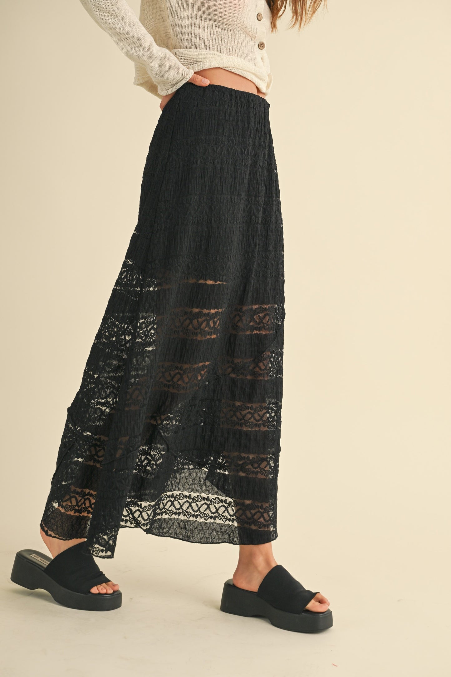 Black Lace Knitted Long Skirt