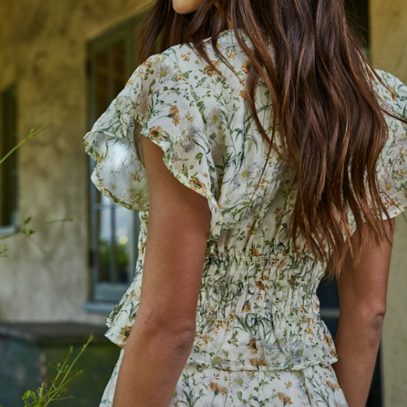 Floral Print V-Neck Ruffle Top