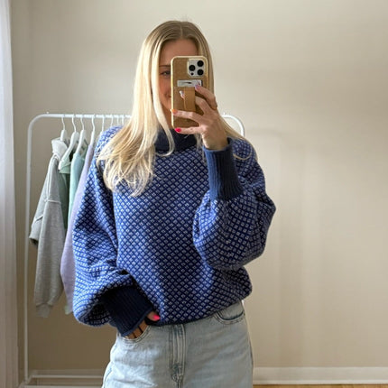 Blue Echo Sweater - Shop Simply Apparel