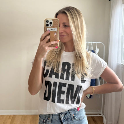 Carpe Diem Graphic tee
