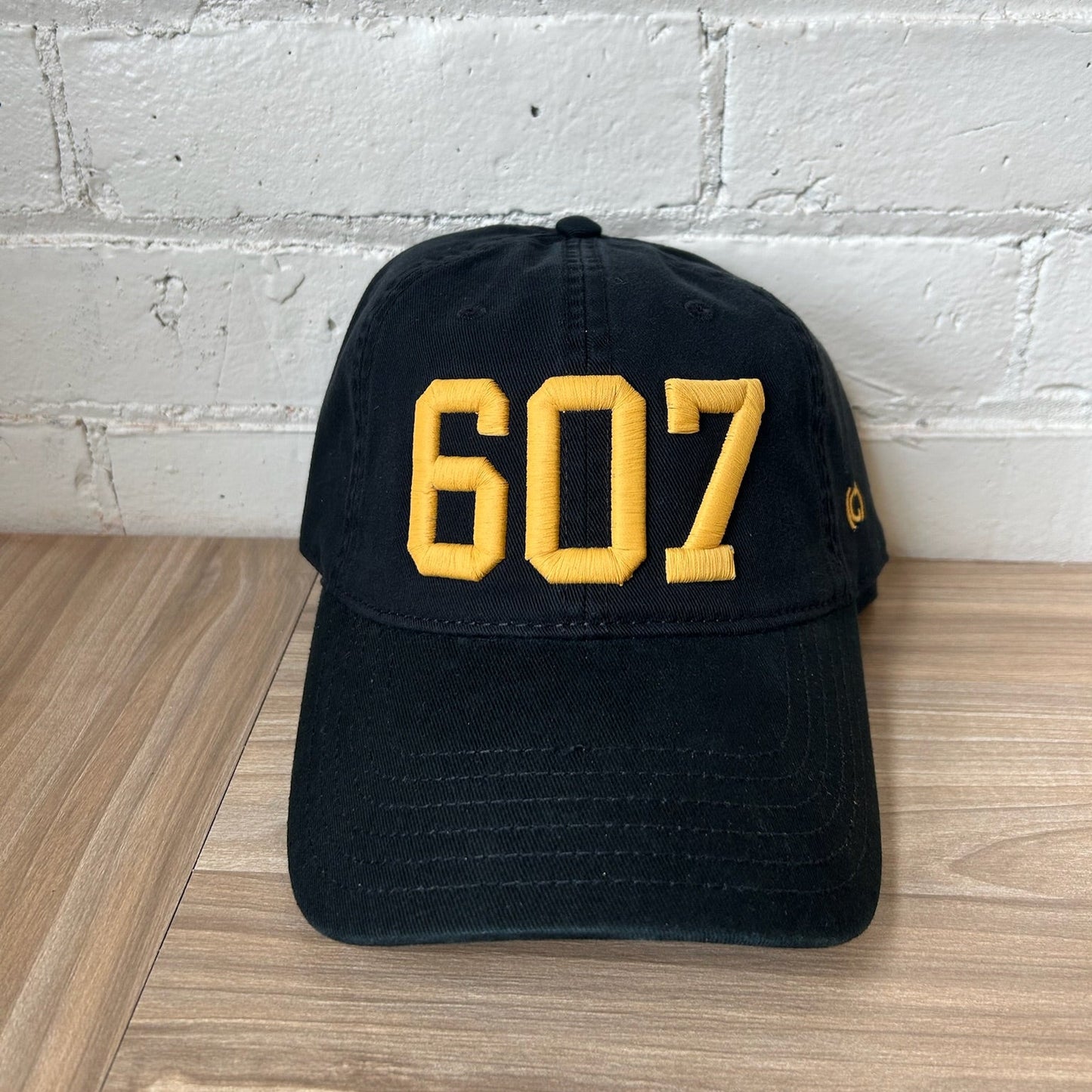 607 Hat Black with Gold