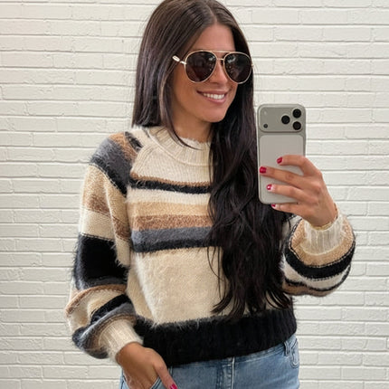 Stripe fuzzy sweater