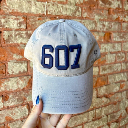 607 Grey w/Navy Hat