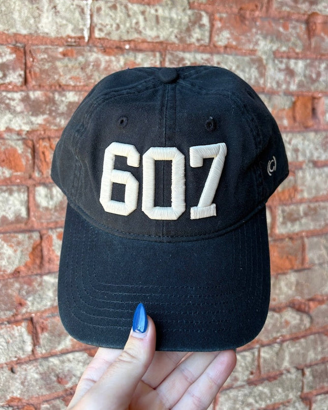 607 Black w/Sand Hat