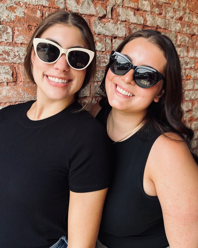Classic Cateye Sunglasses