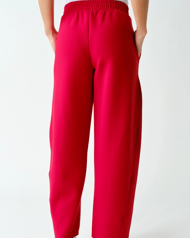 Smitten Cherry Pleated Tapered Barrel Pants