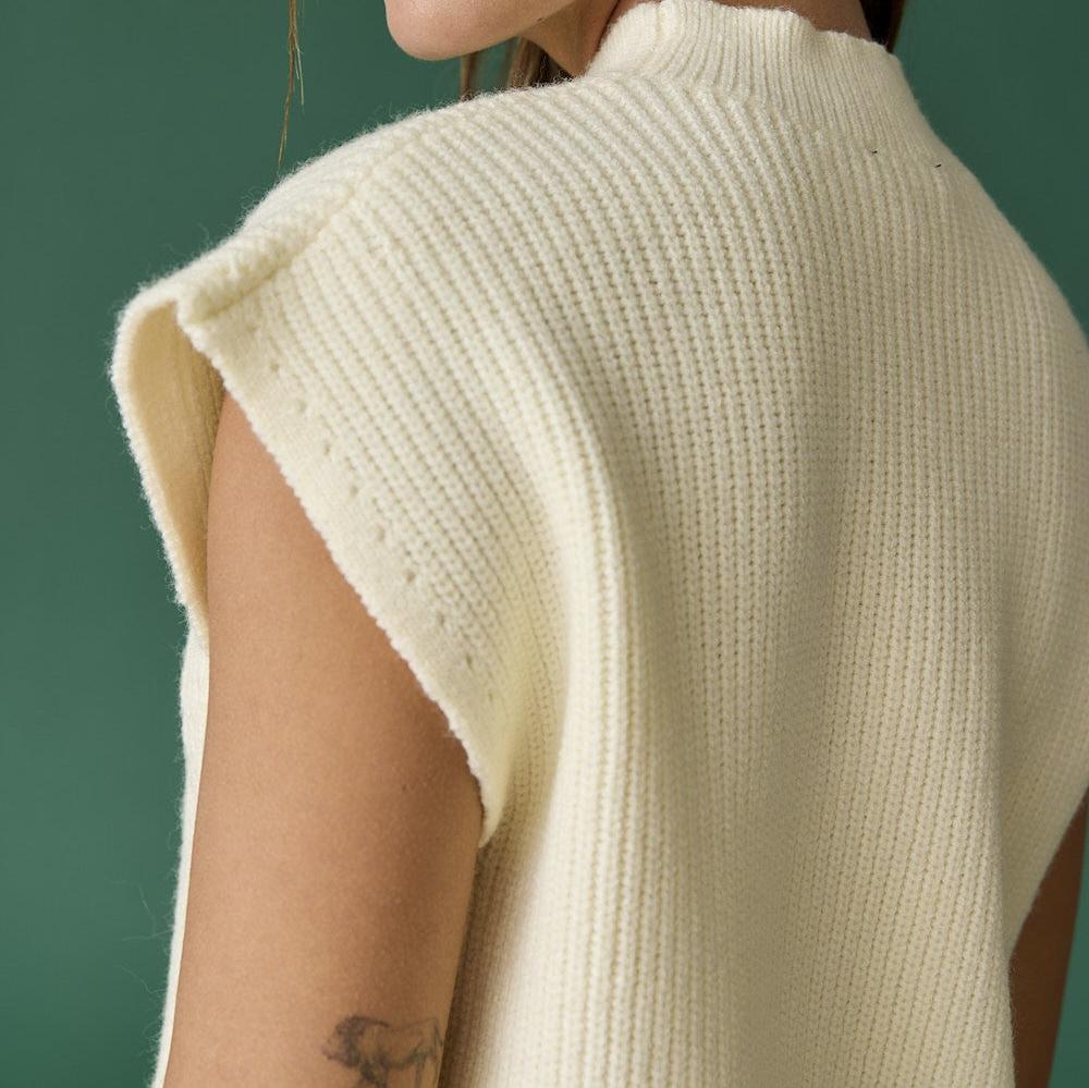 Taylor Scallop Hem Knitted Vest