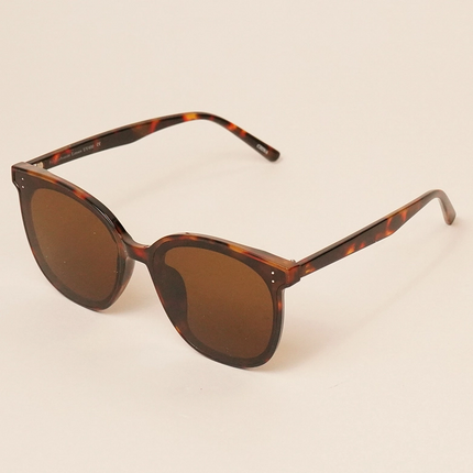 Oversized Butterfly Gradient Sunglasses - Shop Simply Apparel