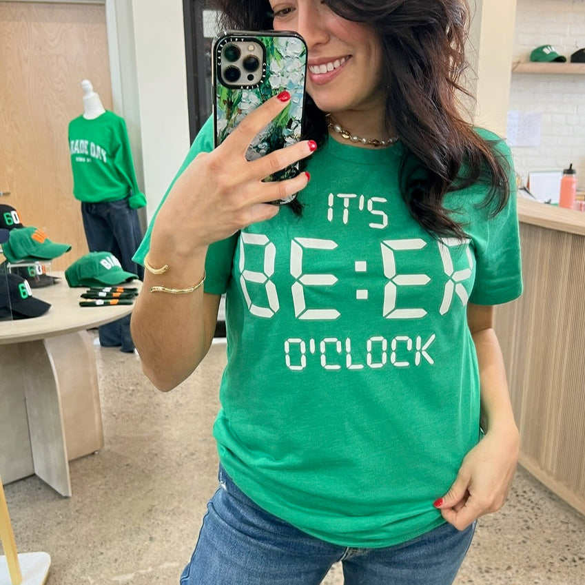 St Patrick's Day Beer O Clock Unisex Tee