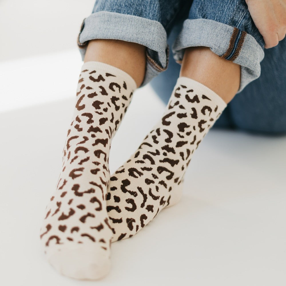 Tan Cheetah Minimalist Socks