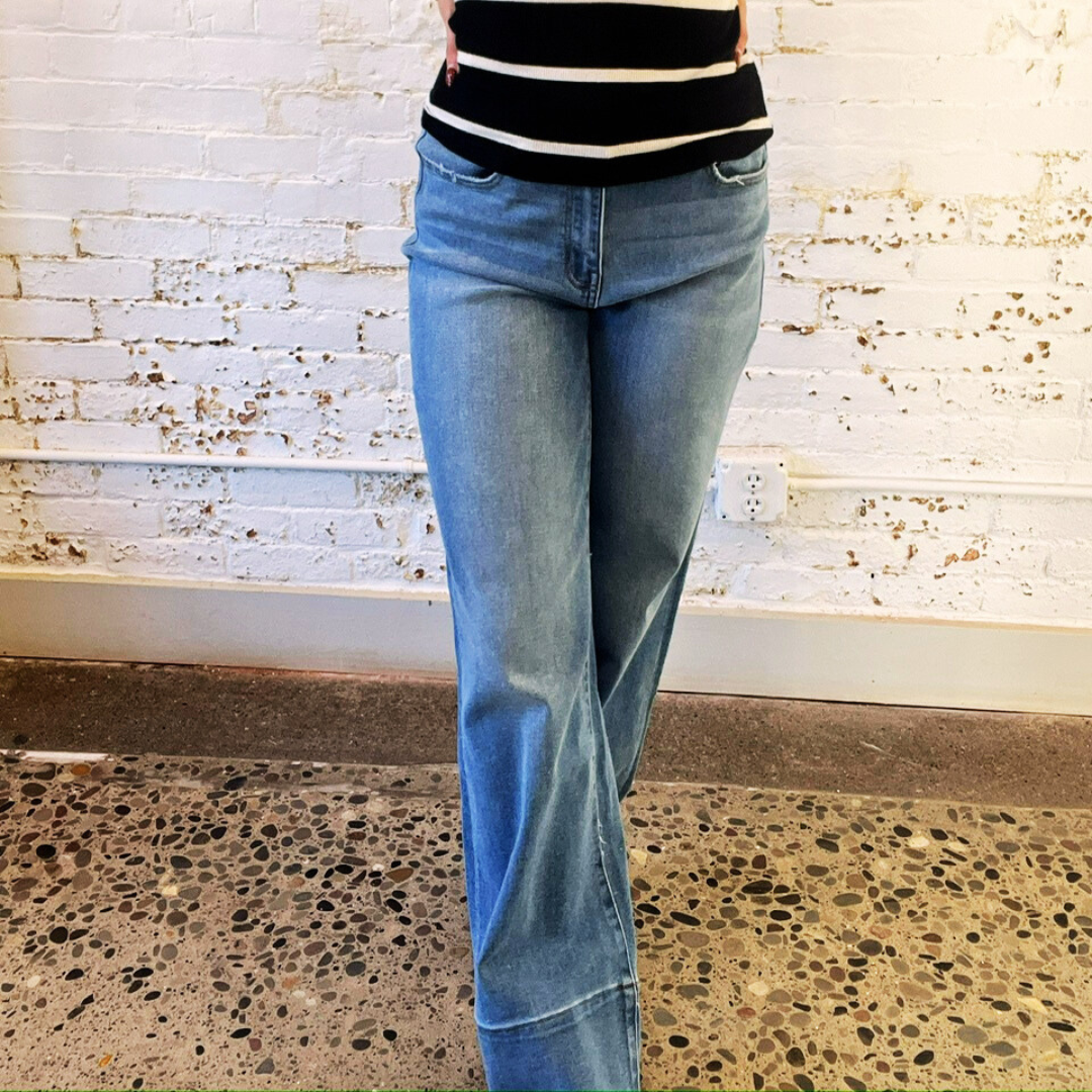 High Rise Raw Hem Wide Leg Jeans