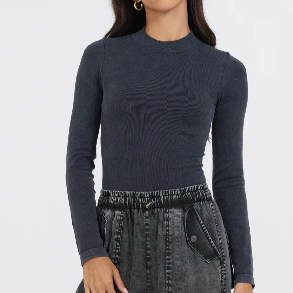Vintage Havana Washed Grey Seamless Top - Shop Simply Apparel