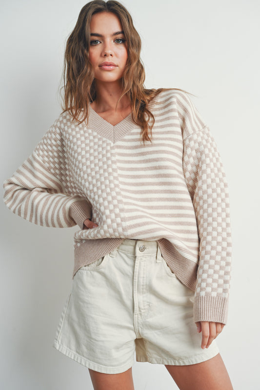 Taupe Checkered Pattern Drop Shoulder Sweater