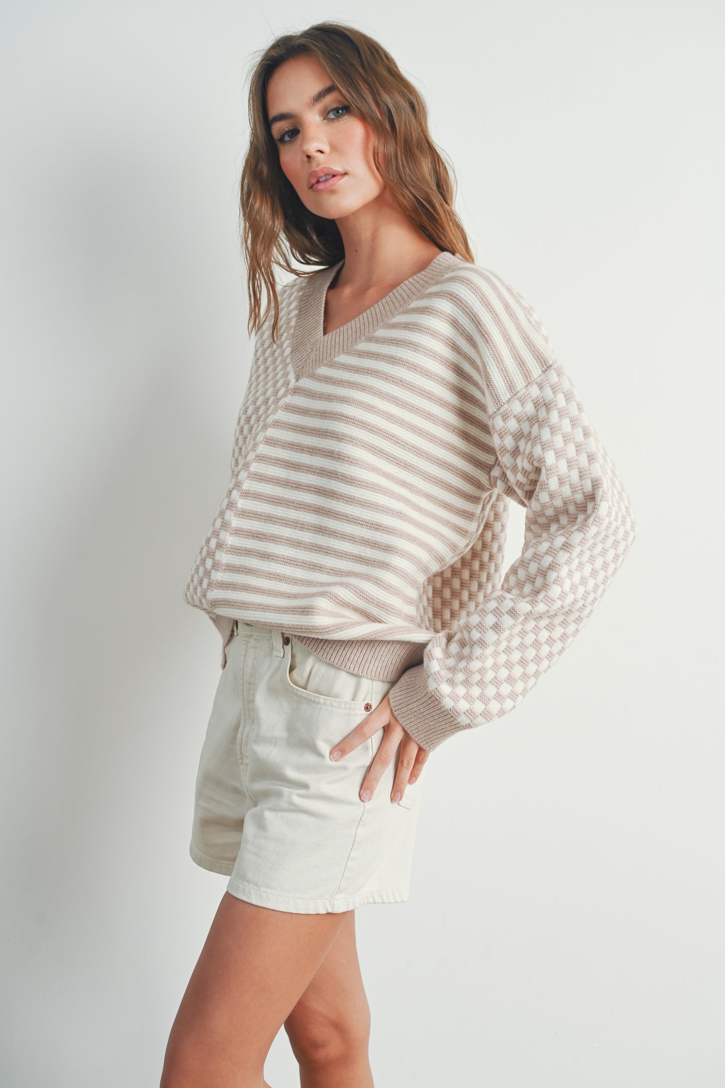 Taupe Checkered Pattern Drop Shoulder Sweater