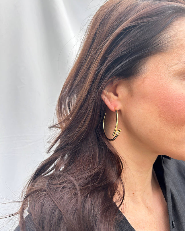 Silver Large Overlap Hoop - Shop Simply Apparel