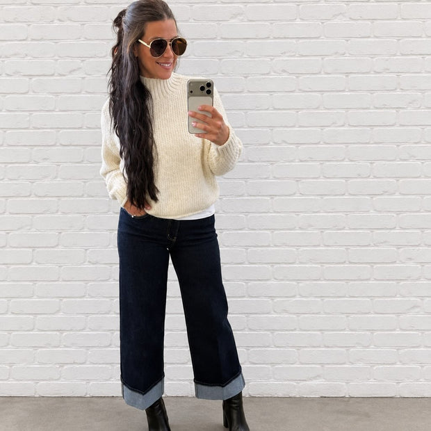 <h2>Cozy & Cuffed</h2>